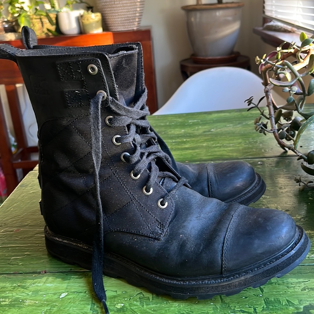 Sorel Boots Mens Size 9.5 NM2291-010 Black Combat Chukka Leather